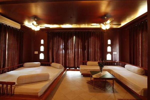 The Woods Villa Resort