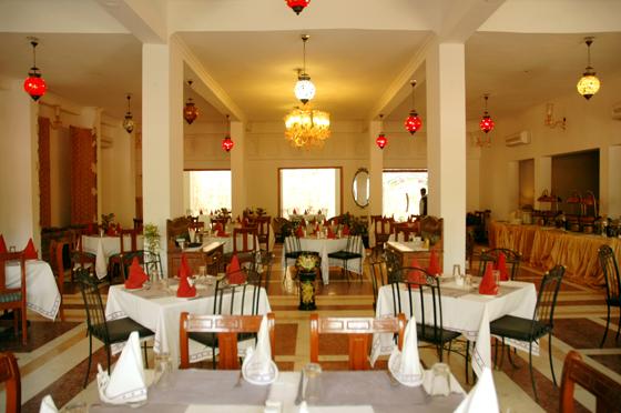 Hotel Pratap Palace