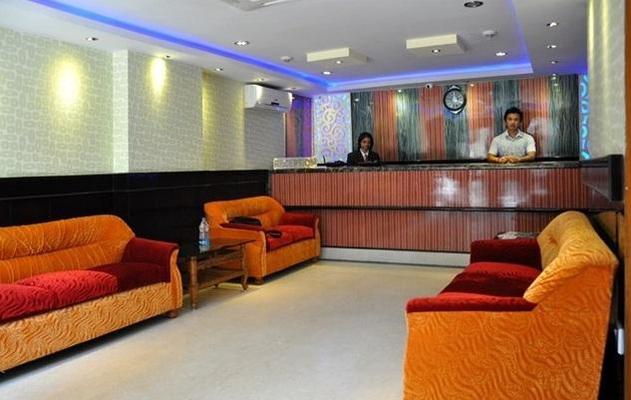 Hotel East Palace Sector V