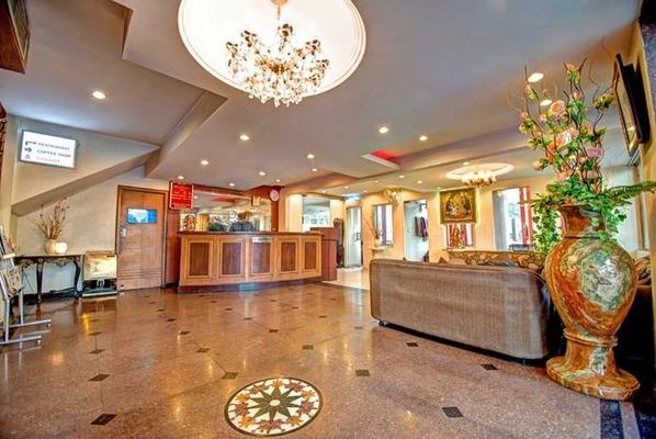 Hotel P R  Residency