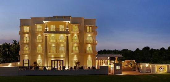 Daiwik Hotels
