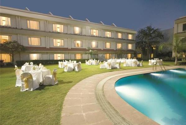 Hotel Express Residency