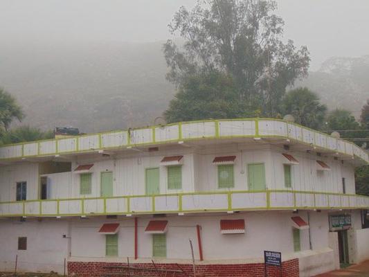Rajgir Guest House Hotel