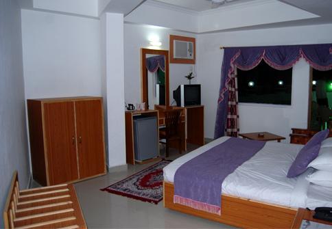 Hotel Katra Continental