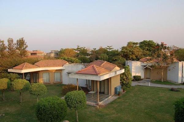 The Meadows Resort