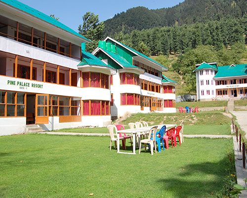 Hotel Pine Palace Resort