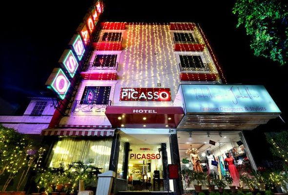 Hotel Picasso Naraina
