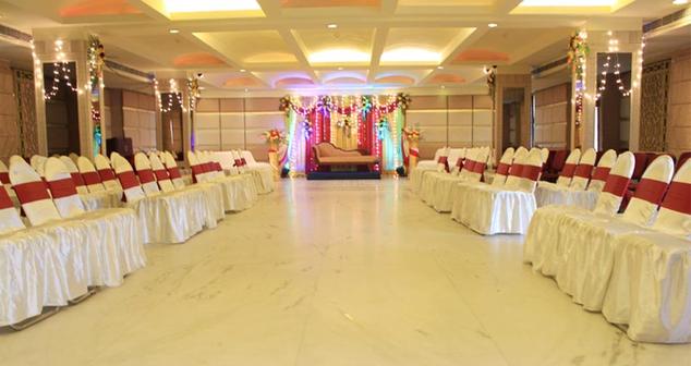 Pragati Manor