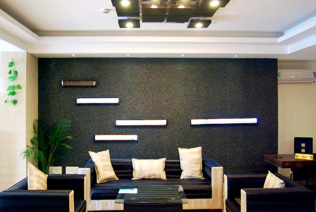 Hotel Grand Majesty	