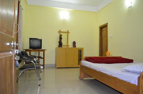 Kaziranga Florican Lodge