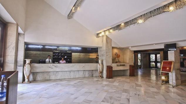 Hotel Mohan International