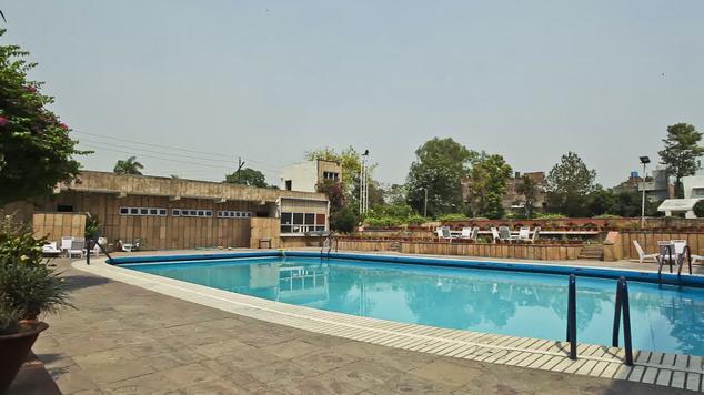 Hotel Mohan International