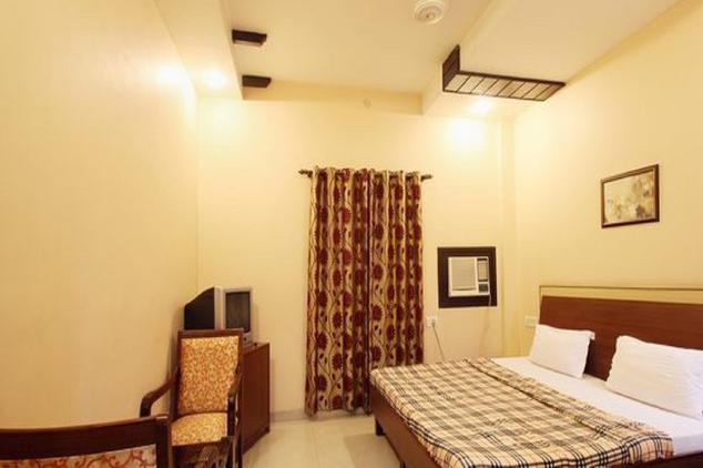 Hotel Sarovar Regency