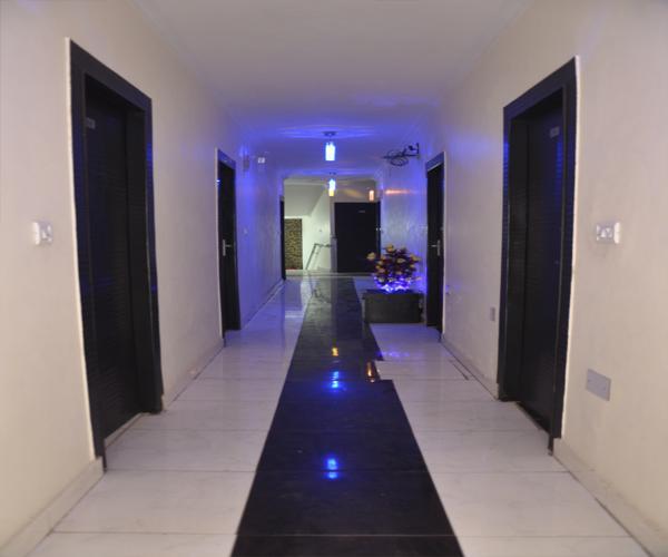 Hotel MG Residency