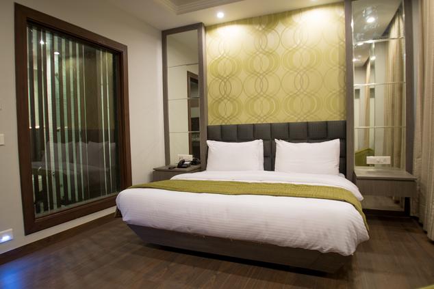 Hotel Narulas Aurrum