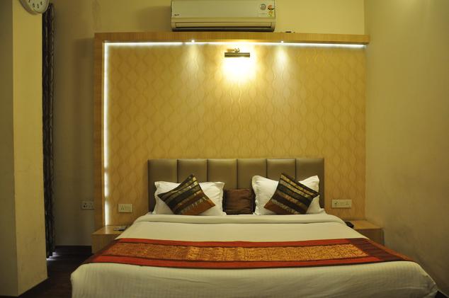 Hotel Mercury Inn