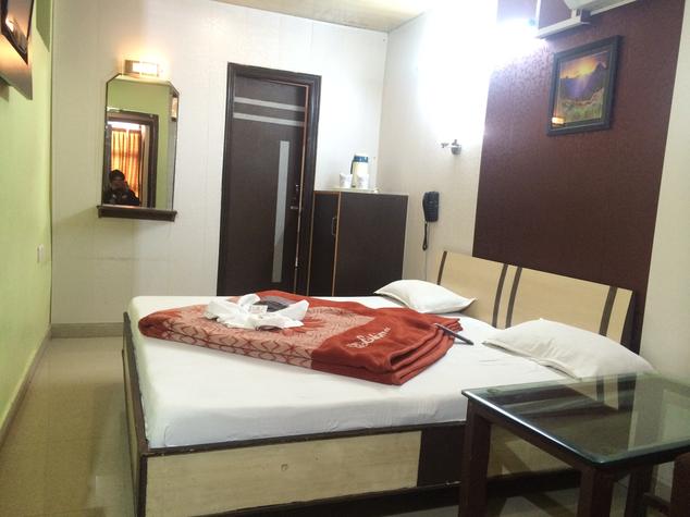 Hotel Singh International