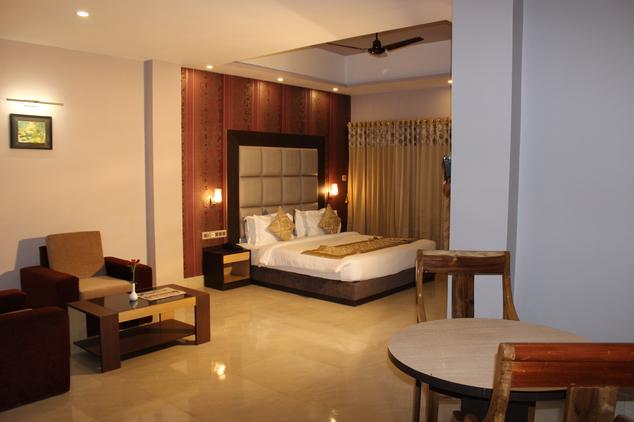 Terrace Valley Hotel