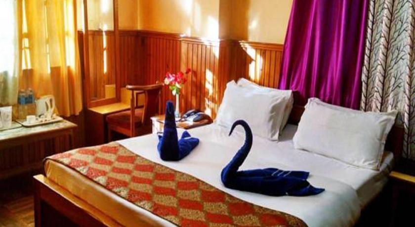 Hotel Deep Residency