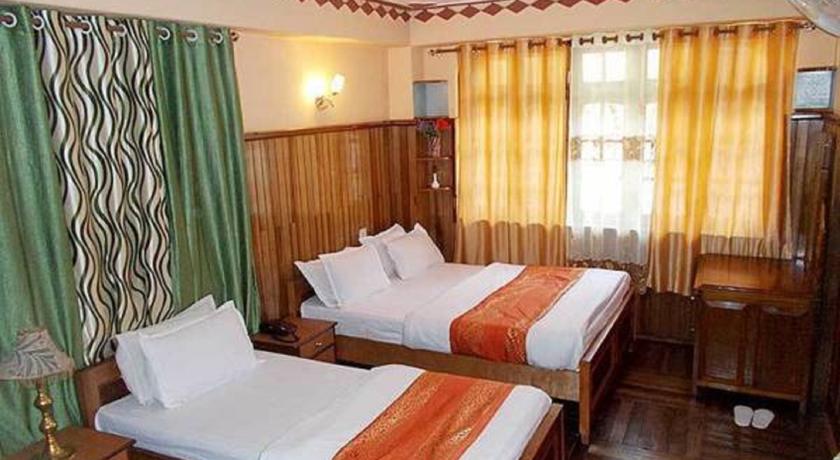 Hotel Deep Residency