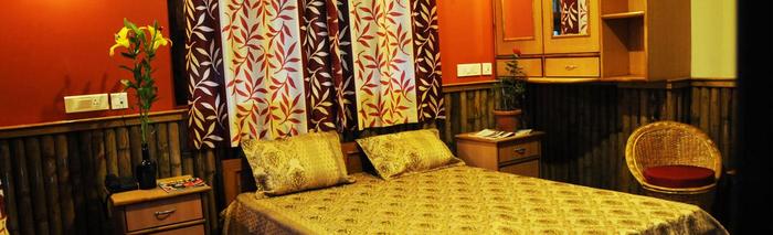 Hotel Ravongla Star