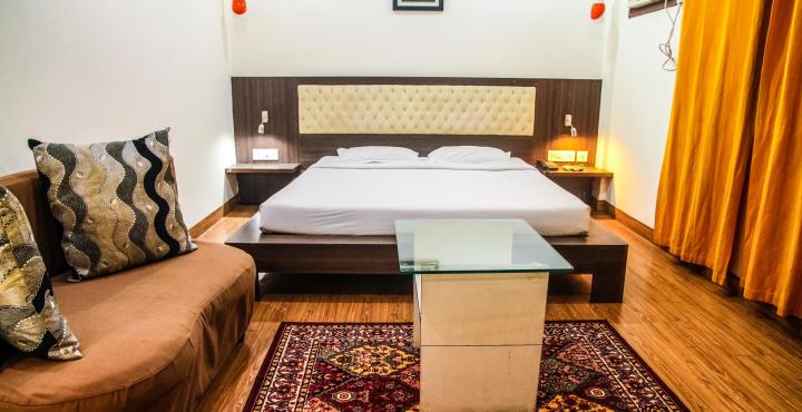 Hotel Crestwood