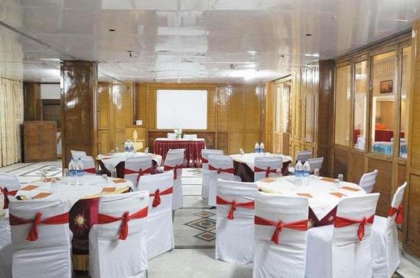 Dynasty Resort Khurpatal