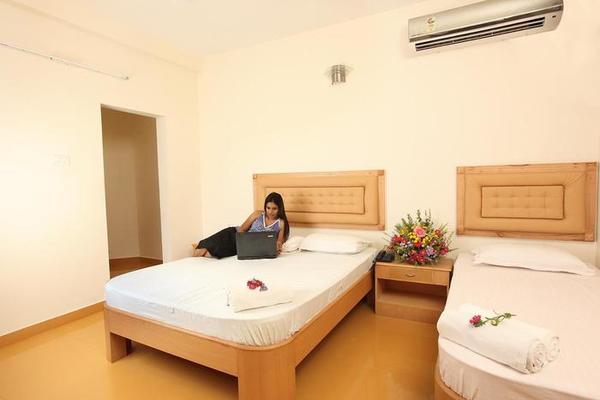 Rajavalsam Hotel