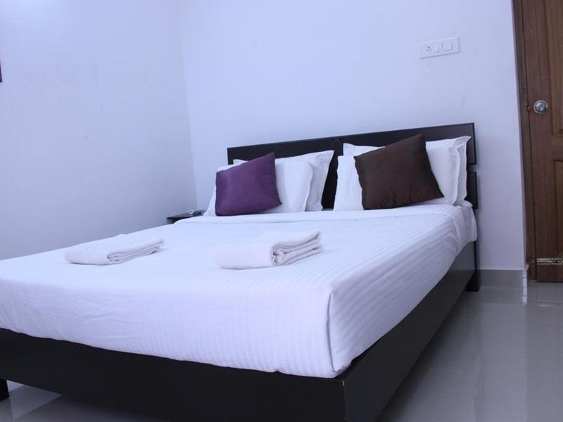 Hotel Chandana Inn