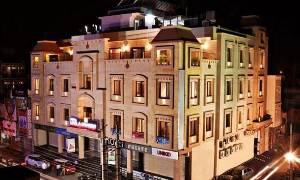 Hotel Leela Grande