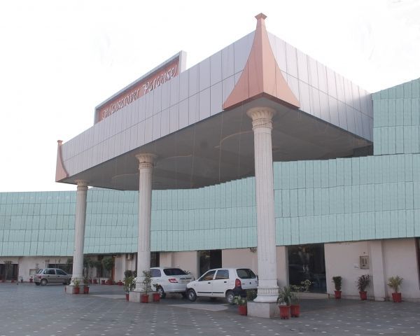 Hotel Mansarover Paradise