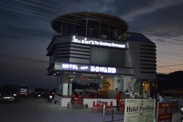 Hotel Howard International