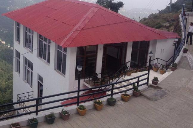 Hotel Radha Residency