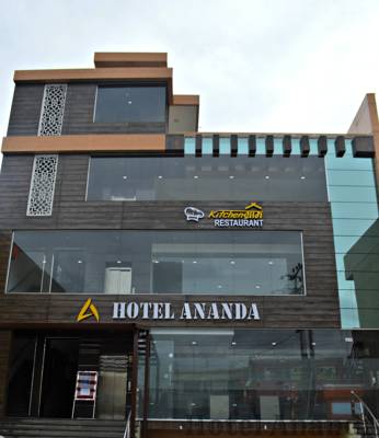 Hotel Ananda Dehradun