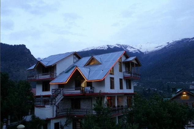 Red Rose Cottages Manali