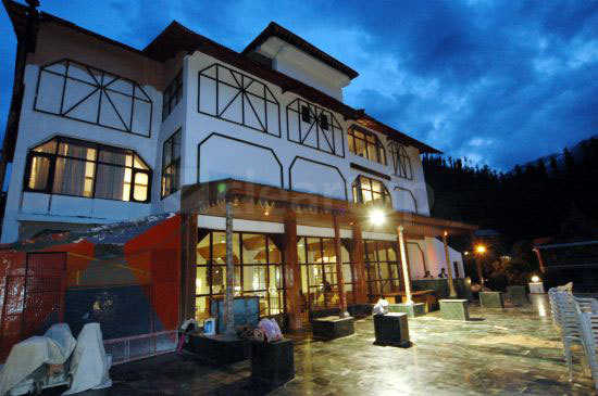 Hotel Snowcrest Manor Manali