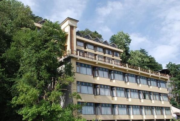 Snow Valley Resort Dalhousie