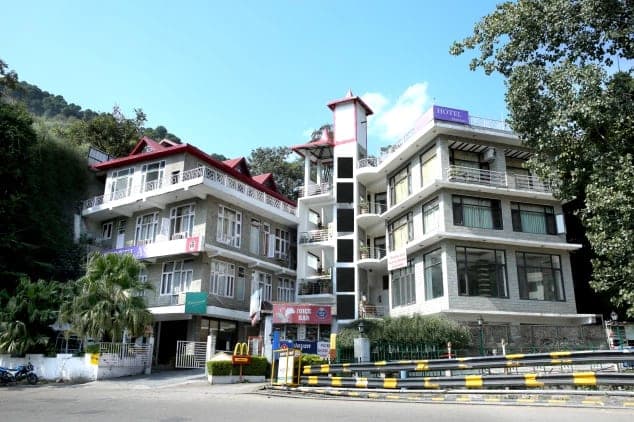 Hotel Asheesh Kasauli