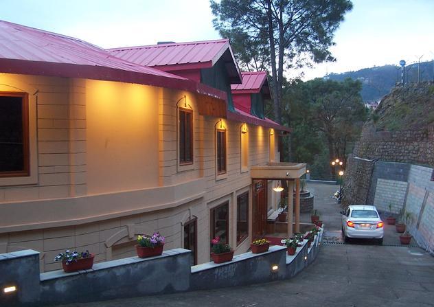 Forest Ville Hotel and Resort Kasauli