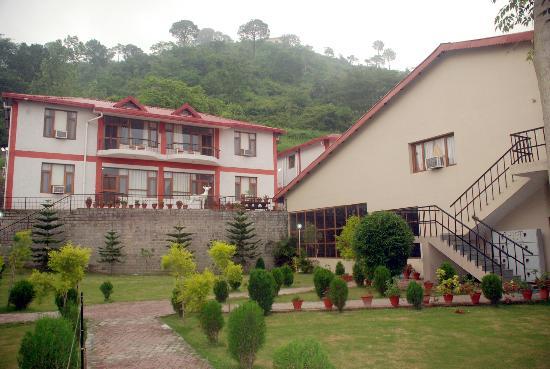 Surya Rock Rose Resort Kasauli