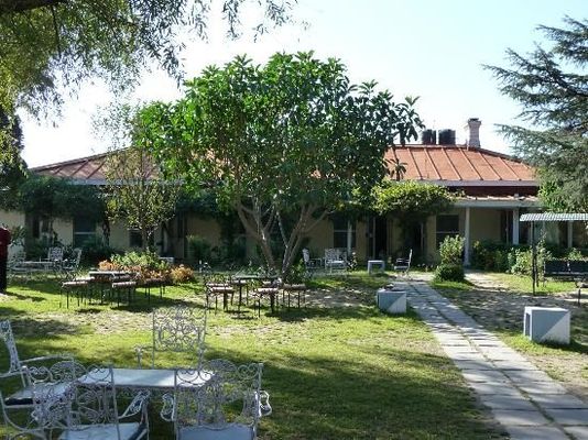 The Apple Cart Inn Solan