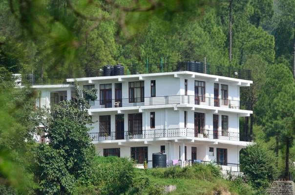 Modern Guest House Solan