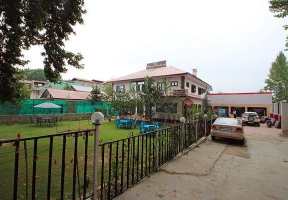 Hotel Royal Residency Srinagar