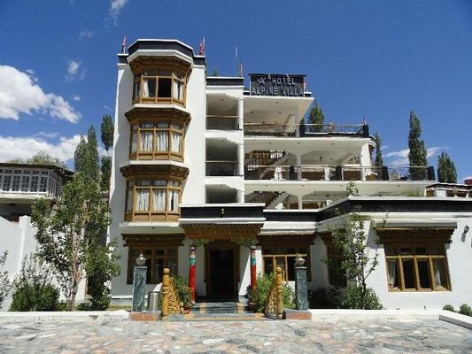 Hotel Alpine Villa Leh Ladakh