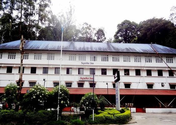 SN Sujatha Inn Munnar