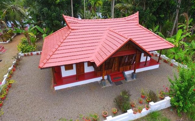 Top Yard Heritage Alleppey