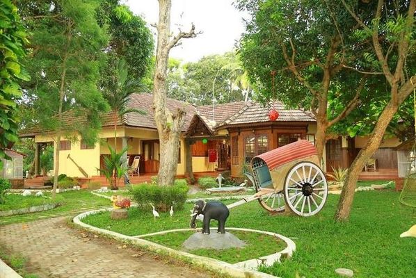 Manjishta Ayurveda Heritage Resort Alleppey