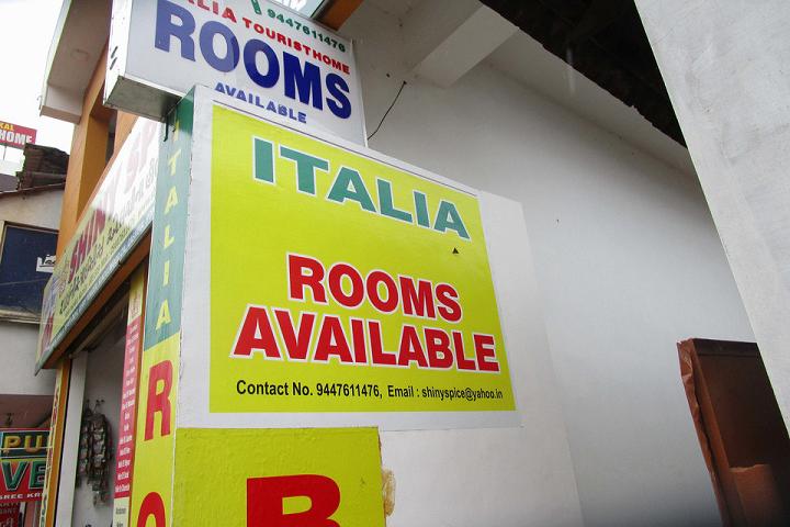 Italia Tourist Home Thekkady