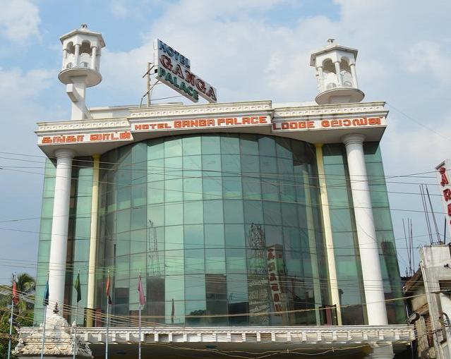 Hotel Ganga Palace