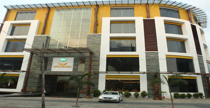 Hotel Woodies Bleisure Kozhikode